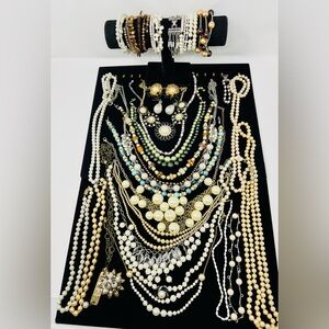 Vintage to Modern Pearl Necklace & Bracelet Gold & Silver Tone Beaded Lot of 33